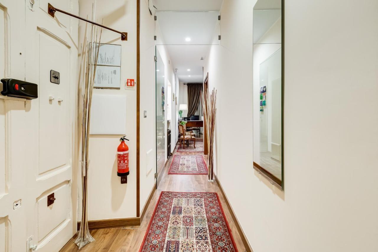 Lhr Coliseum B&B Roma Dış mekan fotoğraf