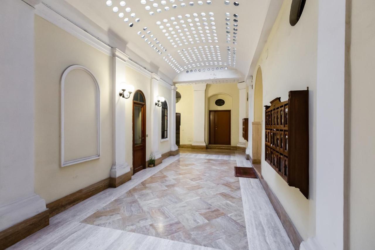 Lhr Coliseum B&B Roma Dış mekan fotoğraf